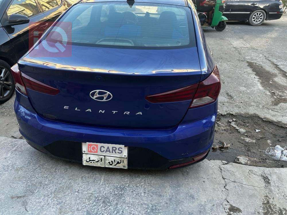 هيونداي النترا